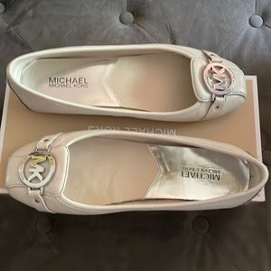 Michael Kors flats